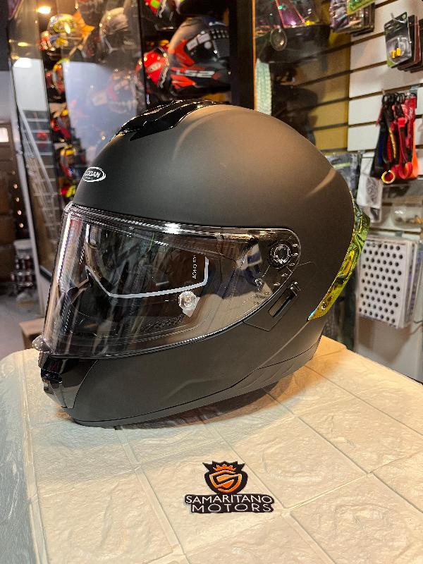 Foto adicional de CASCO LOGAN TH1 ALERON DORADO
